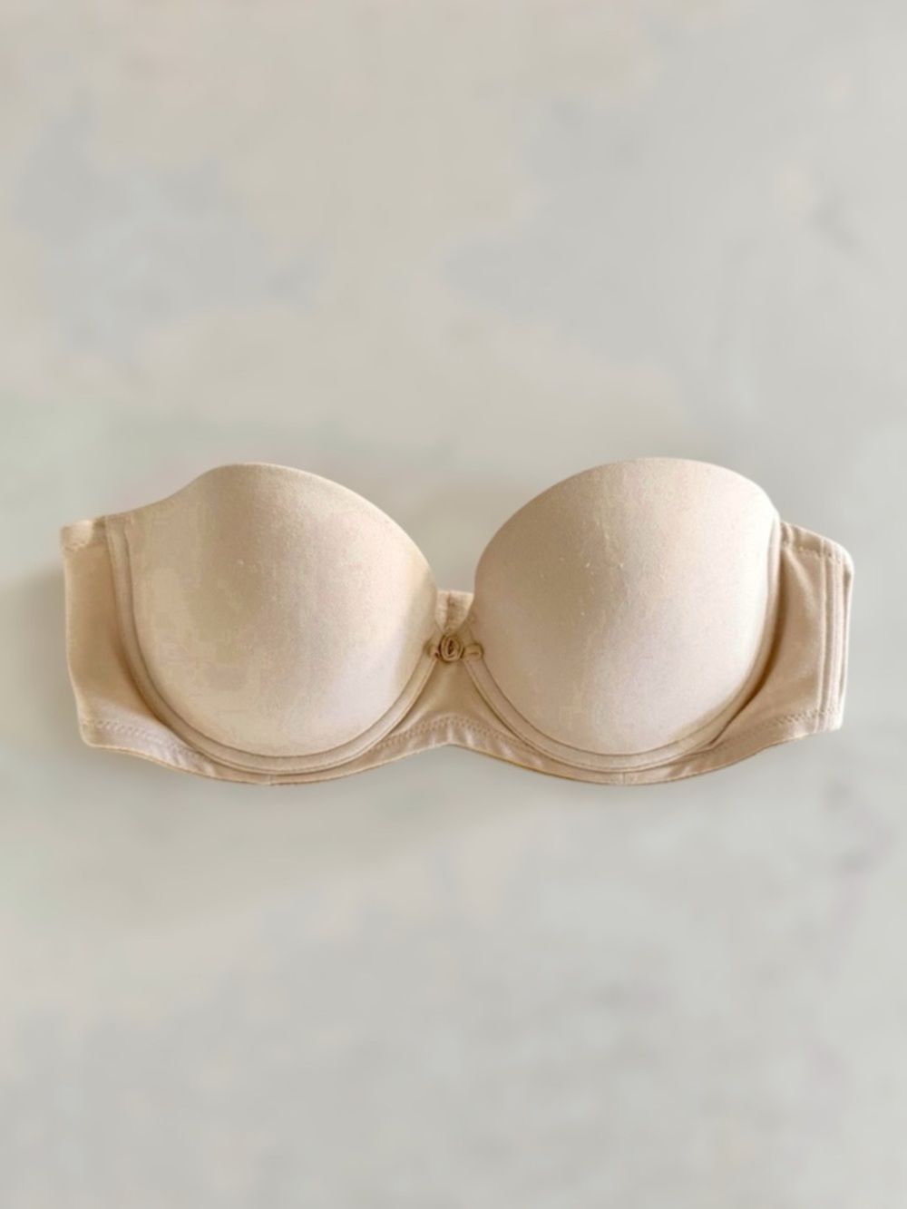 Victoria’s Secret Natural Very Sexy Push-Up Strapless Bra, Nude (Taupe) sz. 34B